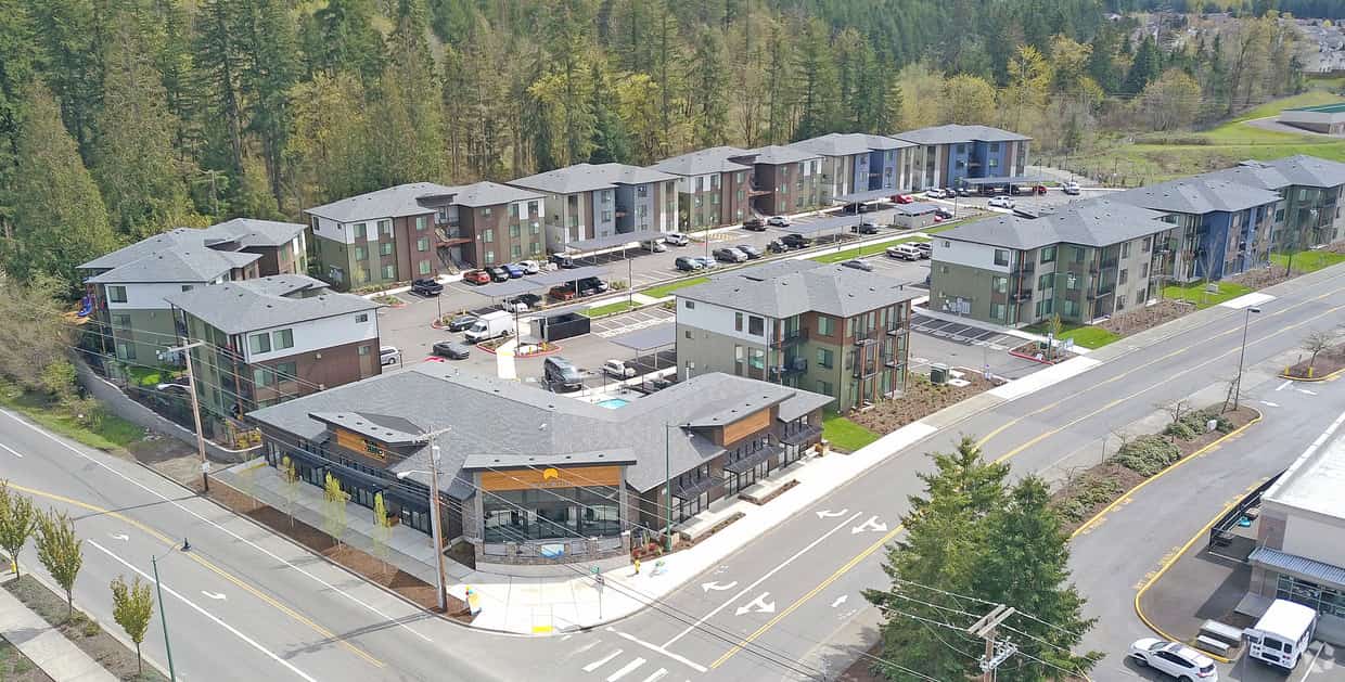 new home and shopping developments in maple valley