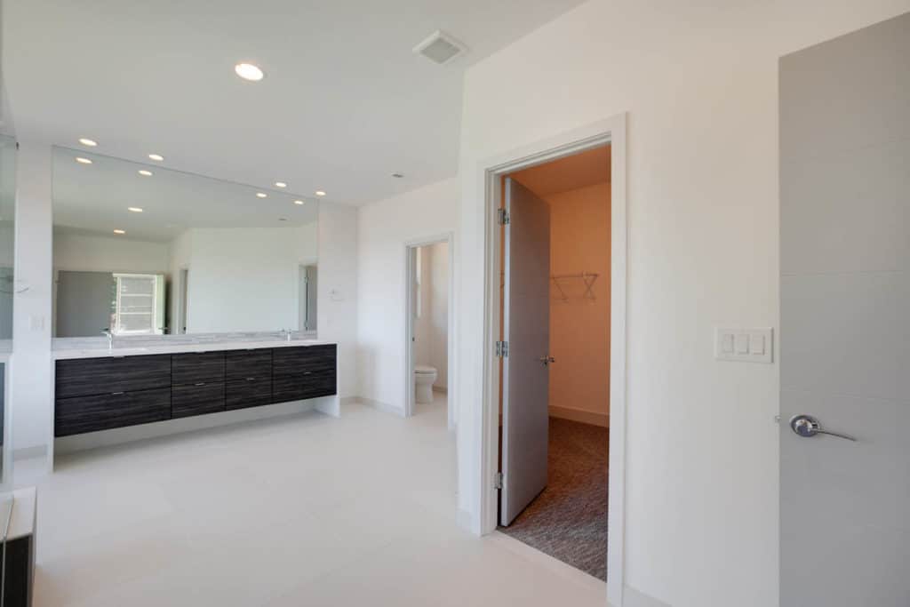 Custom Home Floor Plan - Master Bathroom and closet